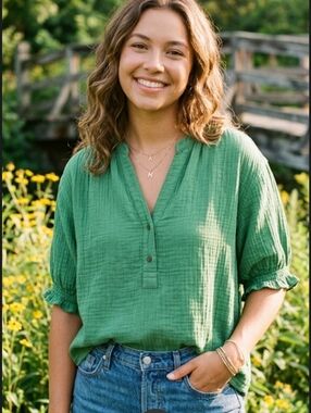 XIRENA Taye Cotton Gauze Top in Green Size Medium